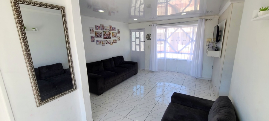 2 Bedroom Property for Sale in Tuscany Glen Western Cape